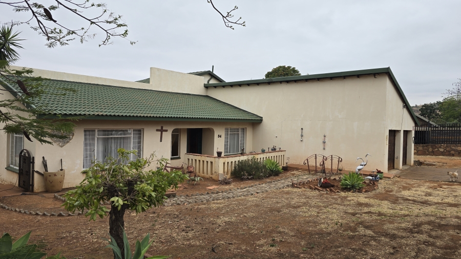 5 Bedroom Property for Sale in Cashan North West